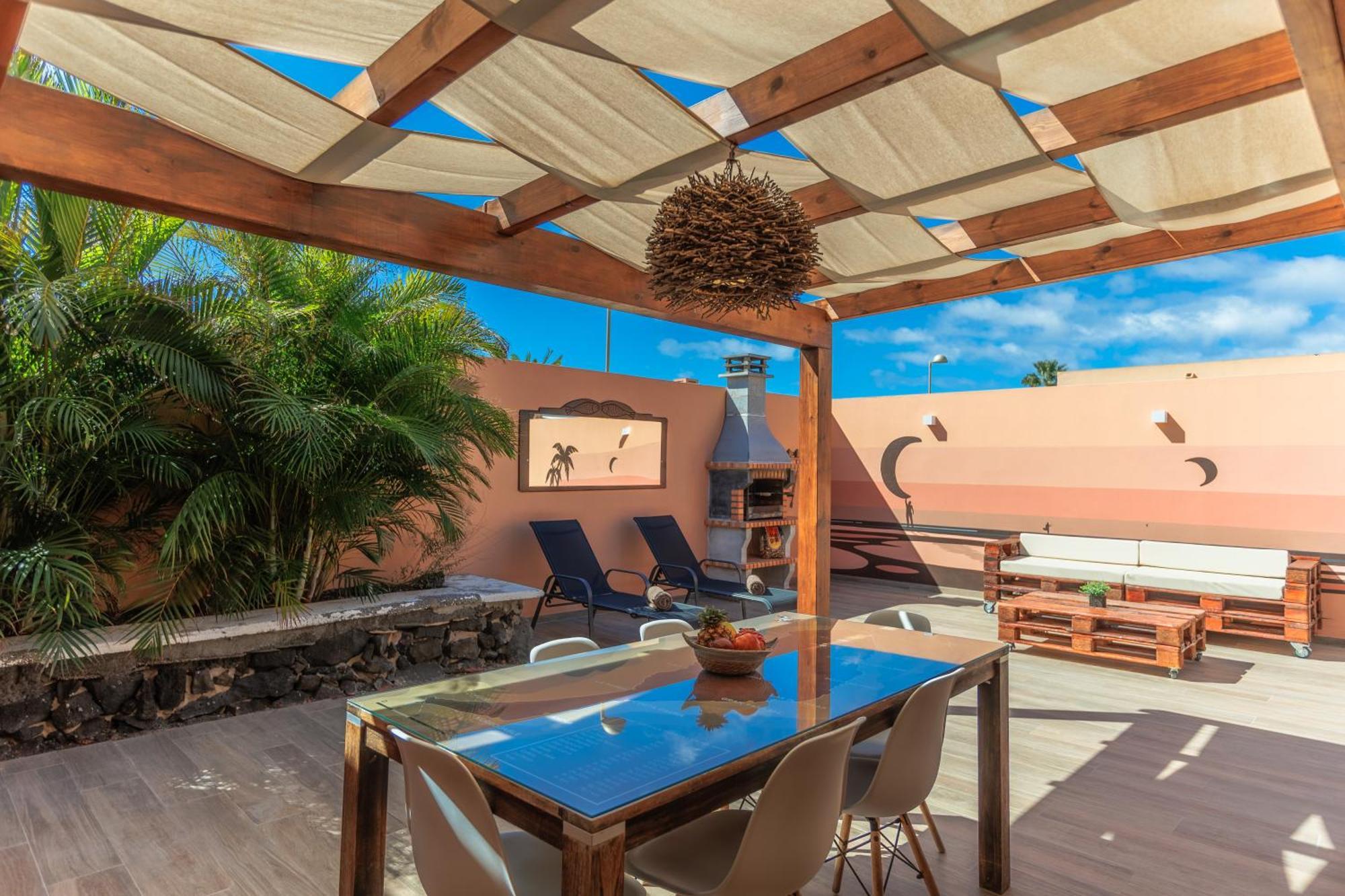Villa Jacuzzi & Barbecue La Oliva Exteriér fotografie
